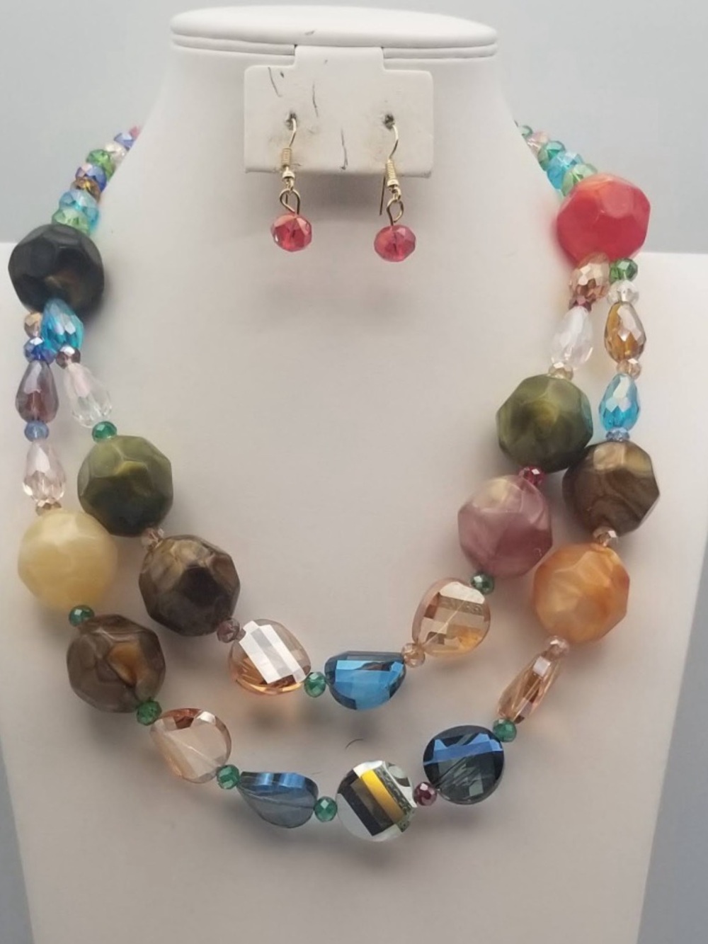 Multicolor Faceted Glass Bead Necklace with Pink Drop Earrings